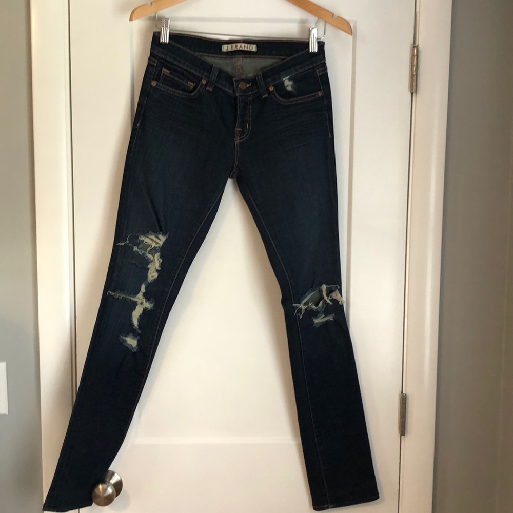 J Brand pencil leg ripped jeans!
